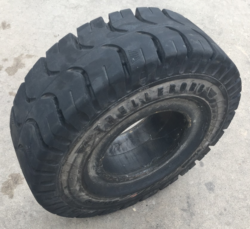 gomme 18x7x8 in offerta